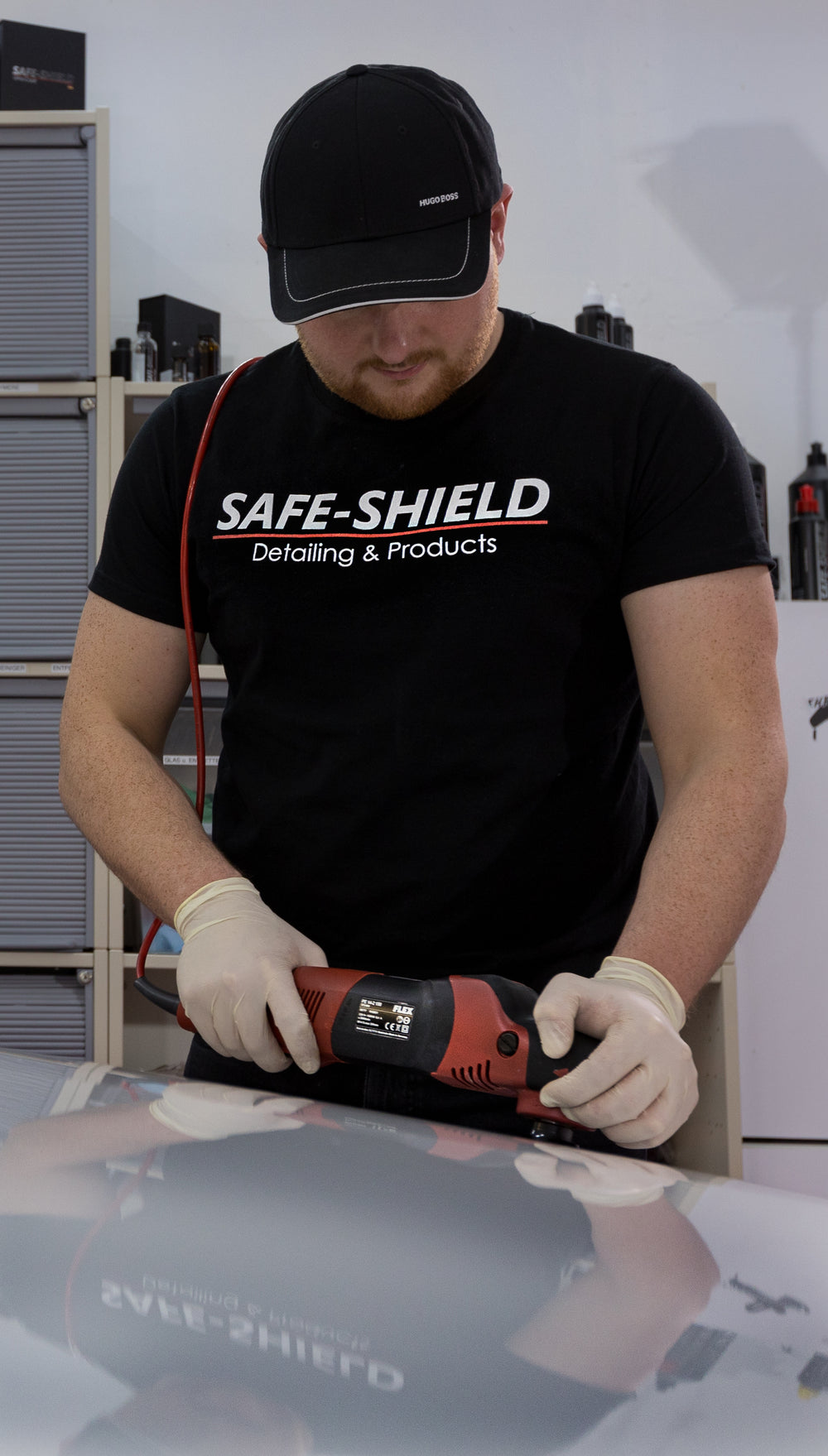 T-shirt Safe-Shield au design original de la marque